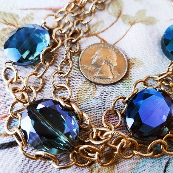 Midnight Blue Iridescent Oil Slick Faceted Glass Crystal Gold Tone Triple Strand - Picture 9 of 10